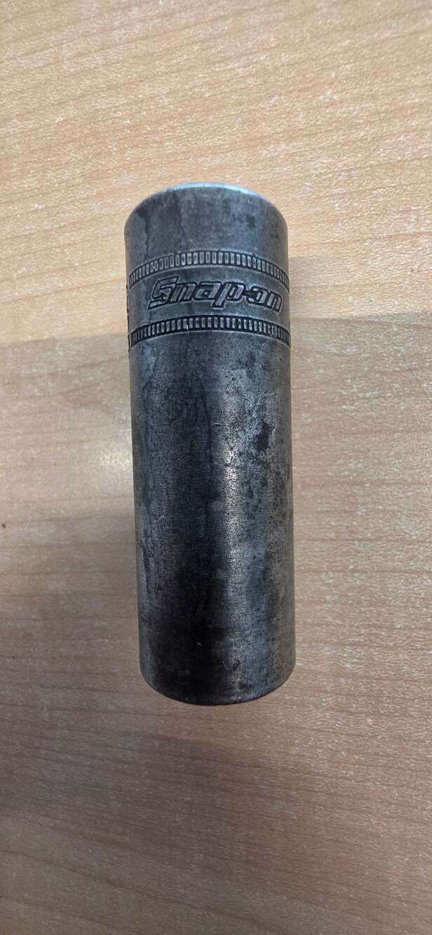 Snap-on SIMFM17 1/2-Inch Drive 17mm 6-Point Metric Deep Impact Socket